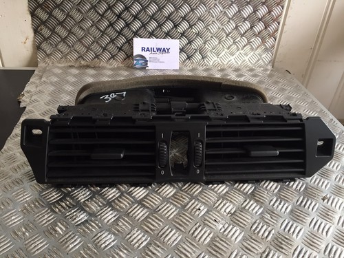 BMW 5er E60 E61 Frischluftgitter Mitte Mitte Armaturenbrett Lüftung 6910734 7009275... - Bild 2 von 6