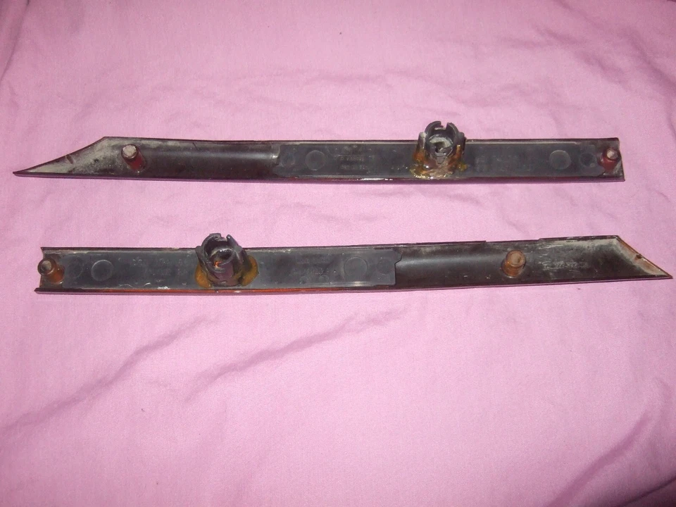 Pontiac Fiero GT Front and Rear LH Marker Bezel Trim OEM Used As Pictured #1552 - Image 4 of 4