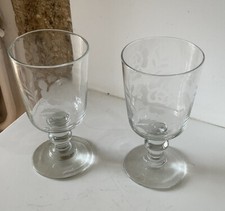 2 Anciens verres gravés décors De Roses Collection Deco Vintage Glasses