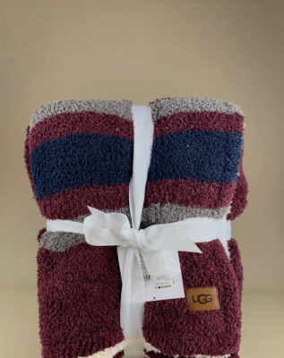 throw blanket with matching pillows