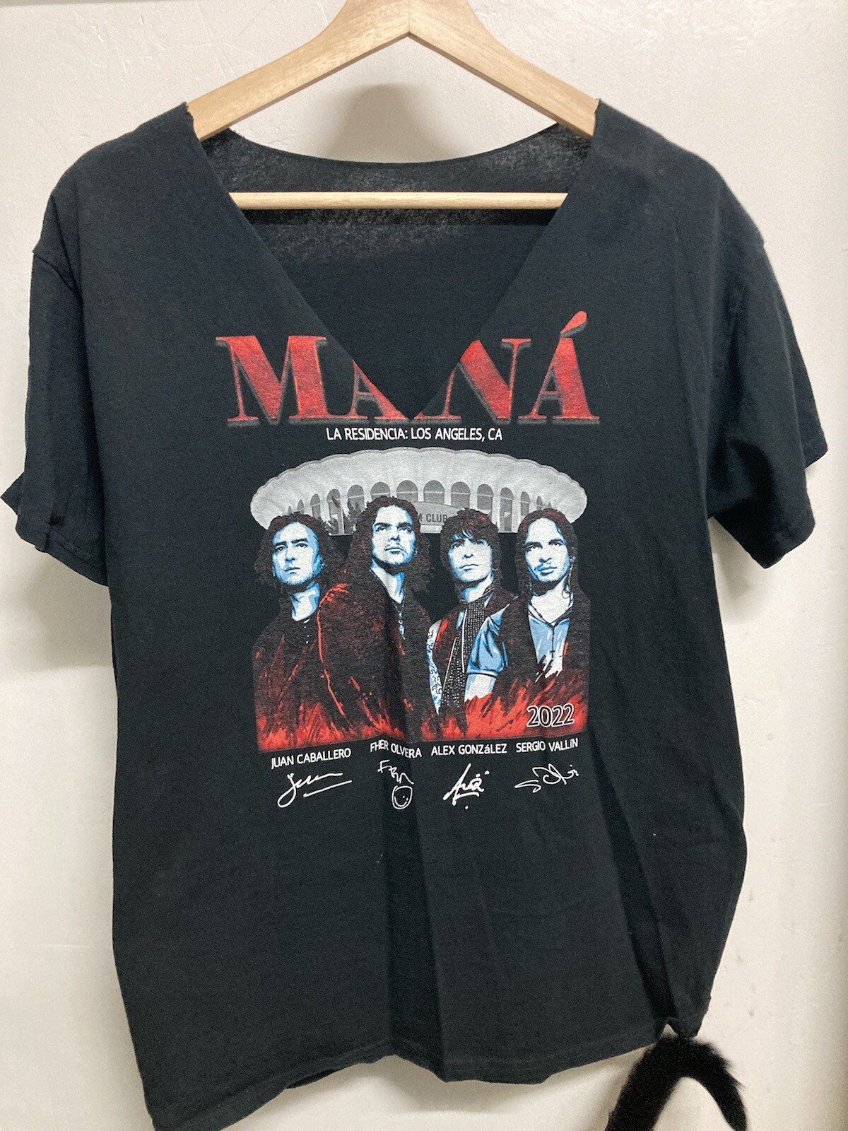 Camiseta MANA La Residencia: Los Angeles 2022 El Tri Los Enanitos Verdes