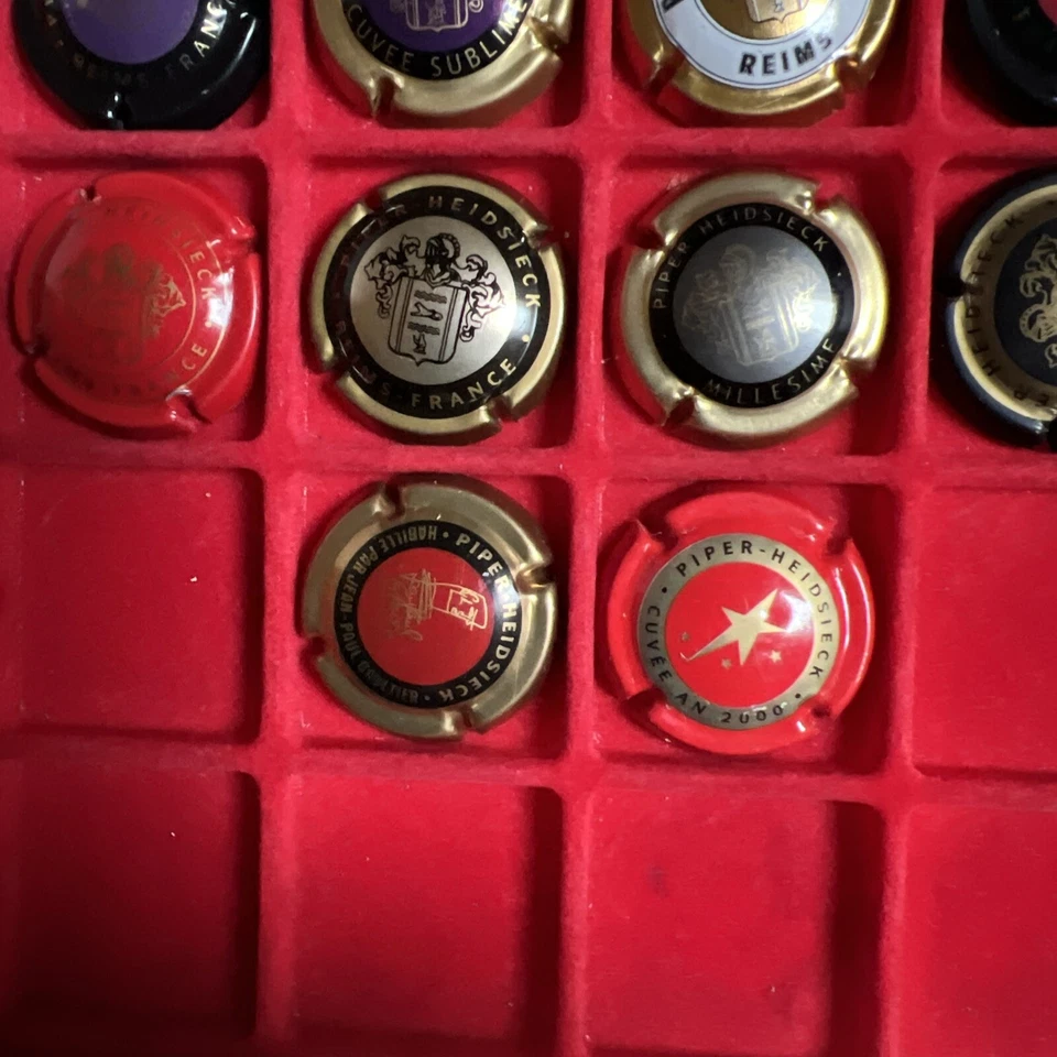 capsule de champagne ancienne PIPER HEIDSIECK - Photo 4/4