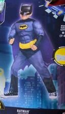Rubie's Child's Classic Batman Halloween Costume, Size Medium 7-8