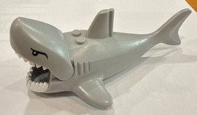 EOM LEGO Great White Shark Minifigure 6243 8633 Brickbeard's Bounty Pirate Ship