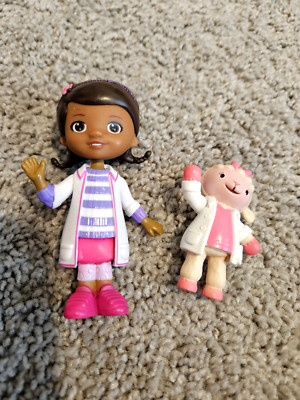 Disney Doc McStuffin Pet Vet Posable Plastic Figure 3.5  with extra lamb toy.