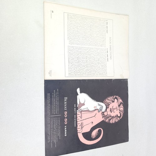 Bernat Handicrafter Socks and Accessories Book No 36 1950s Vintage 1953 Knitting - Picture 15 of 19