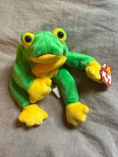 RETIRED 1997 TY BEANIE BABY SMOOCHY THE FROG