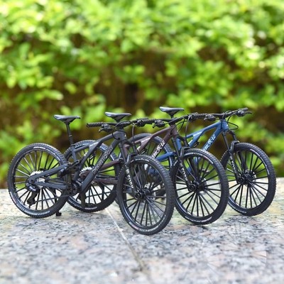 Vintage Metal Mountain Bike Model Desktop Mini Alloy Classic Bicycle Toy Die-Cas