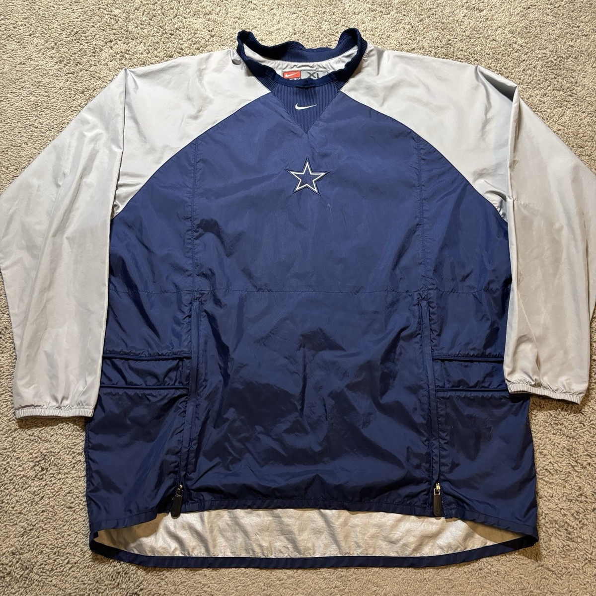 nike cowboys windbreaker