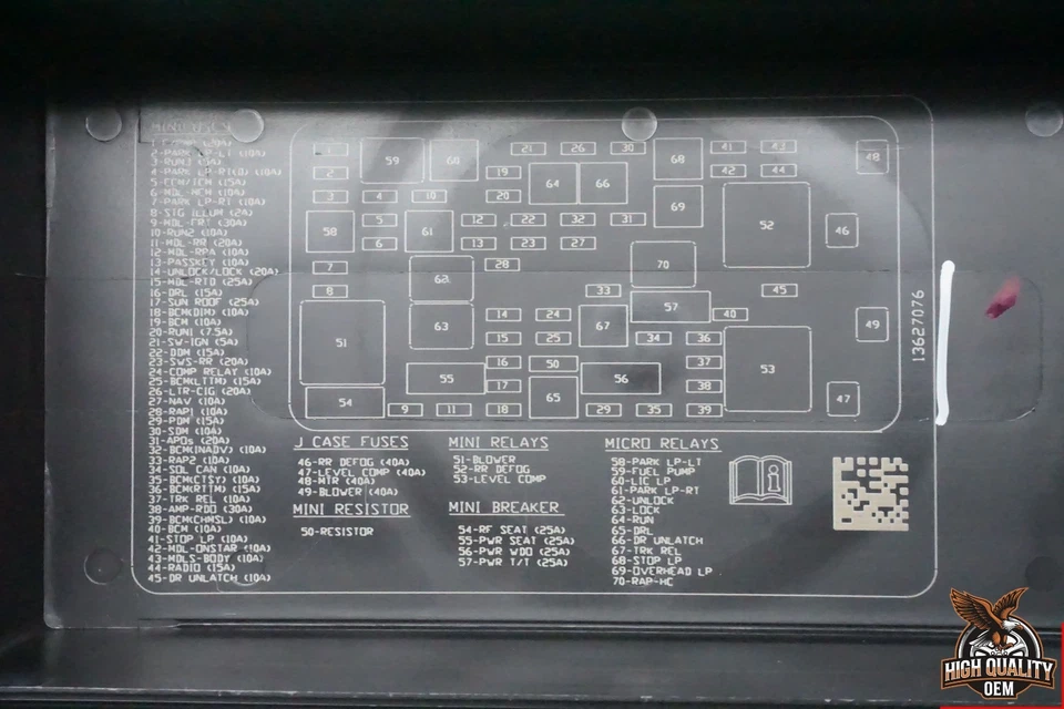 2008-2011 CADILLAC DTS BUICK LUCERNE REAR UNDER SEAT FUSE BOX ASSEMBLY 13712251 - Image 3 of 4