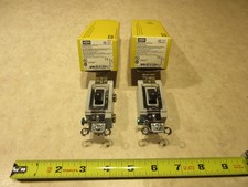 LOT OF 2 HUBBELL HBL1201 TOGGLE WALL SWITCH, IA0099