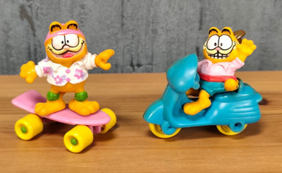   Garfield & Odie Figuren Konvolut   Skateboard & Roller (2-tlg.)   Mc Donalds