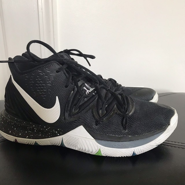 kyrie 5 shoes black magic