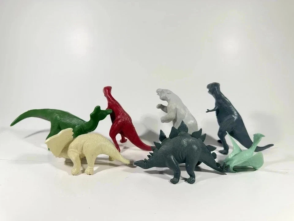 Vintage Dinosaur Toy Collection Marx & Royal Ontario Museum Hong Kong RARE - Image 3 of 3
