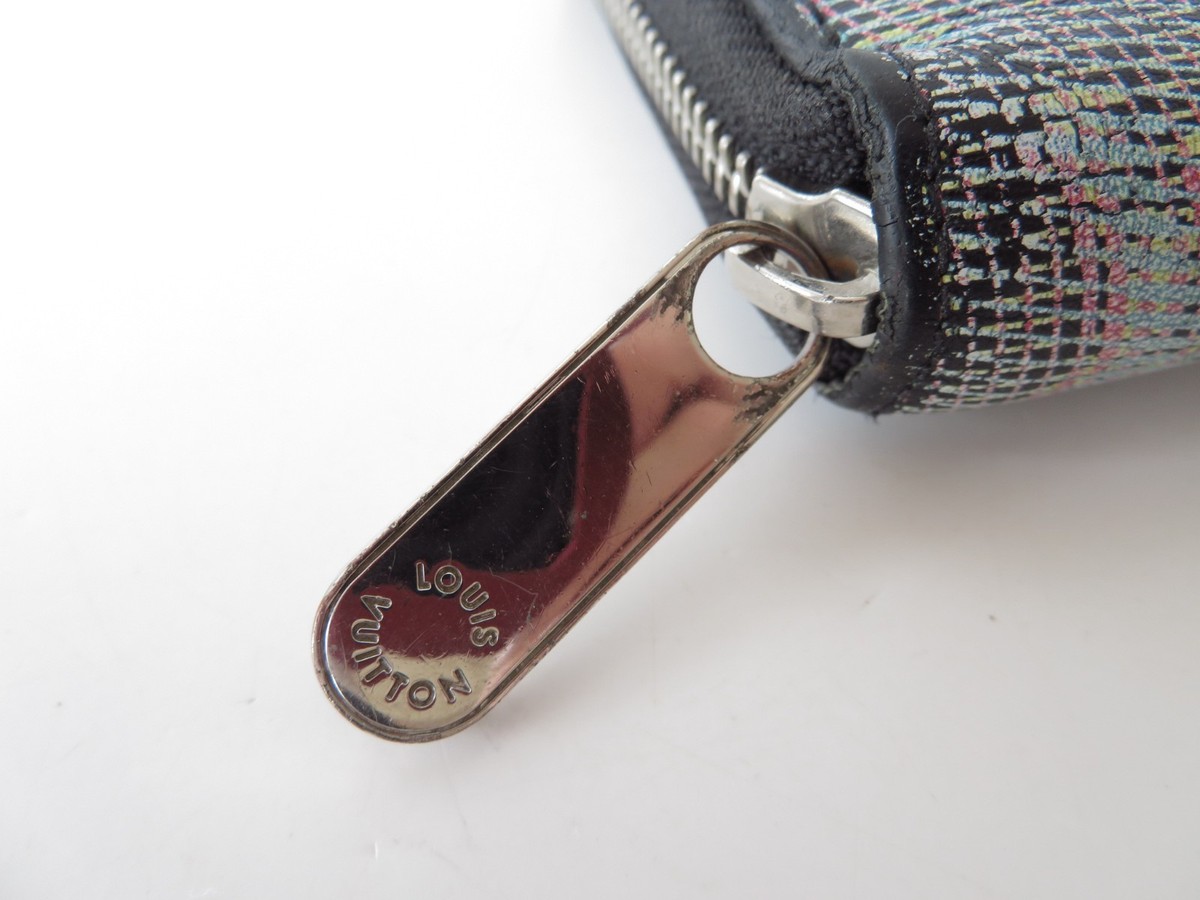 Authentic LOUIS VUITTON Monogram LV POP Zippy Round Zipper Long