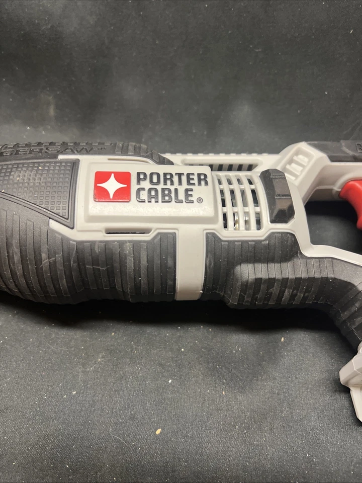 PORTER-CABLE 20V MAX* Reciprocating Saw, Tool Only (PCC670B) BLADE NOT INCLUDED  - Image 3 of 4