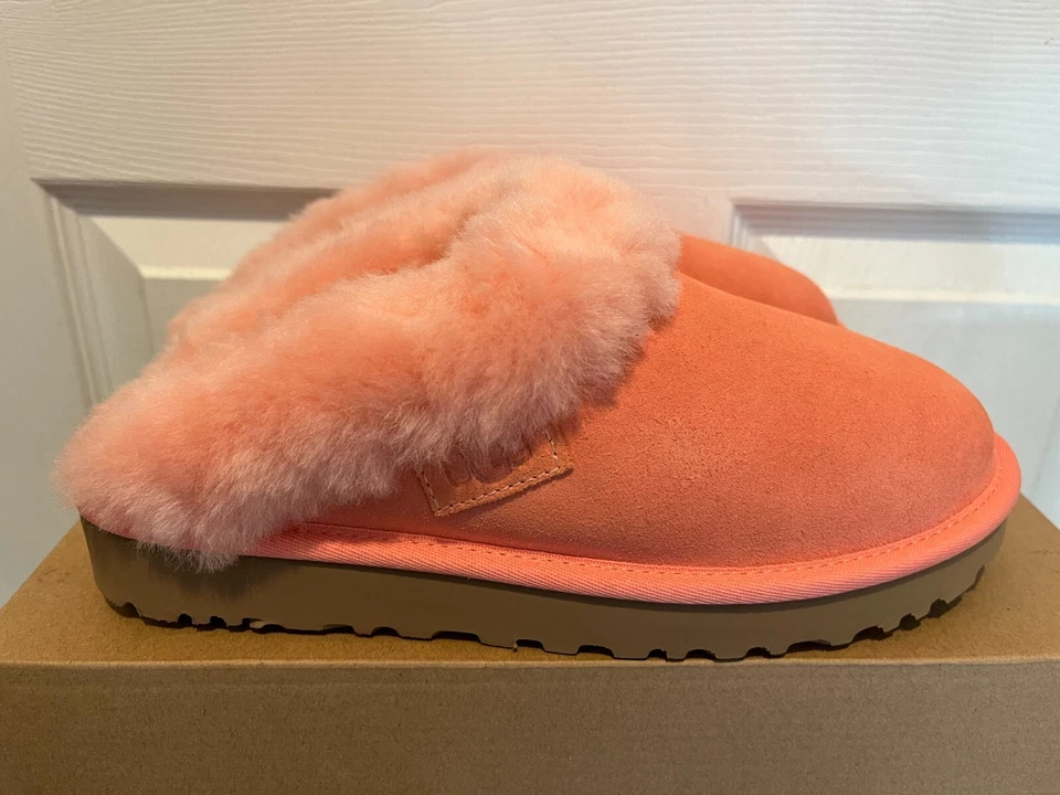 NIB AUTHENTIC UGG CLUGGETTE PEACH SHEEPSKIN SUEDE WOMEN'S SLIPPERS SIZE US 7 - Image 3 of 4