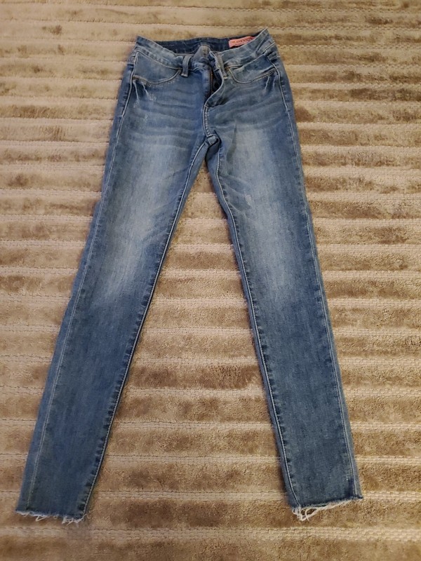 Blank NYC girls jeans, blue , size 10, Mini Mercer Spray On