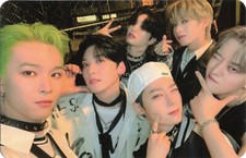 Tarjeta fotográfica Oneus 'Trickster' versión Digipack grupo unidad Leedo, Xion, Keonhee