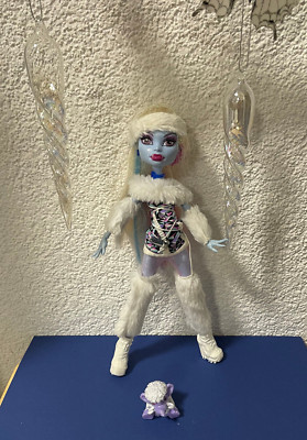 Mattel Monster High Doll Puppe Abbey Serie 1 Basic Line Haustier Elefant No 11