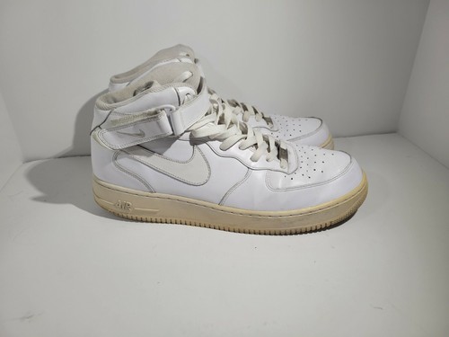 af1 triple white mid