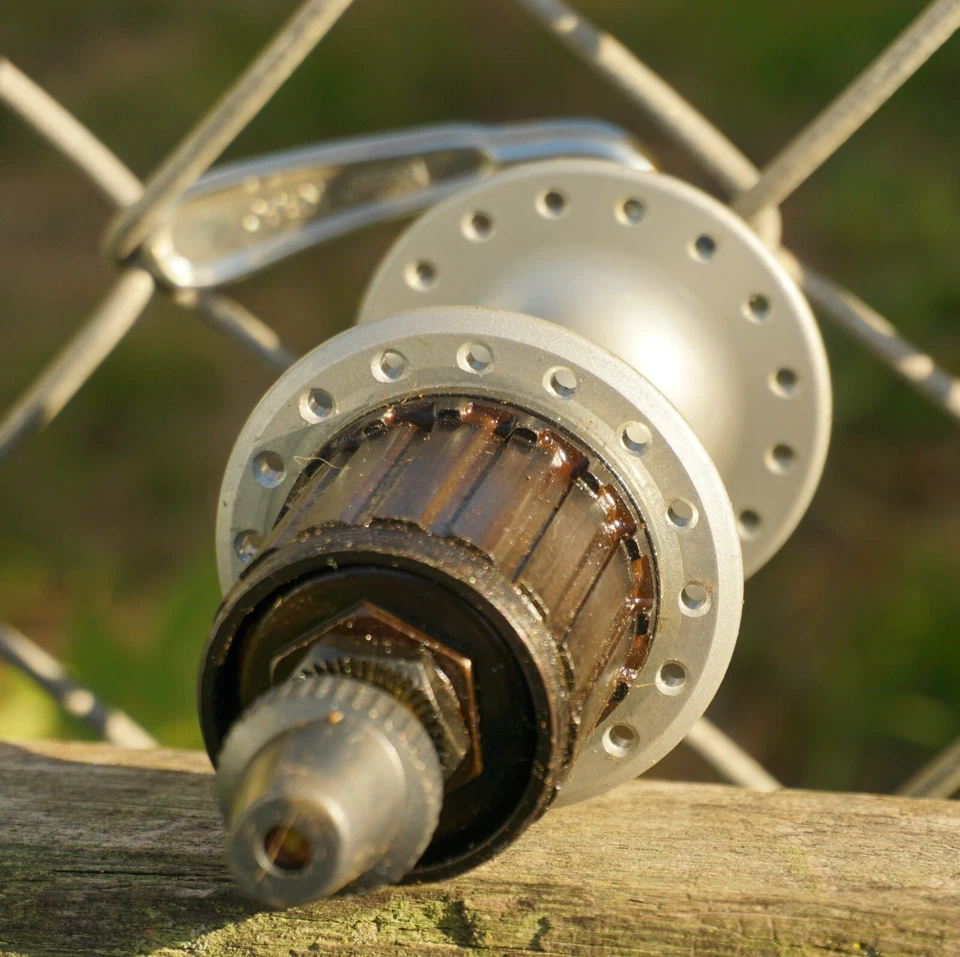 Suntour GPX Hub Rear 7 Speed MICRODRIVE Vintage Cassette MTB Tour 126mm 32H Bike - Image 4 of 4