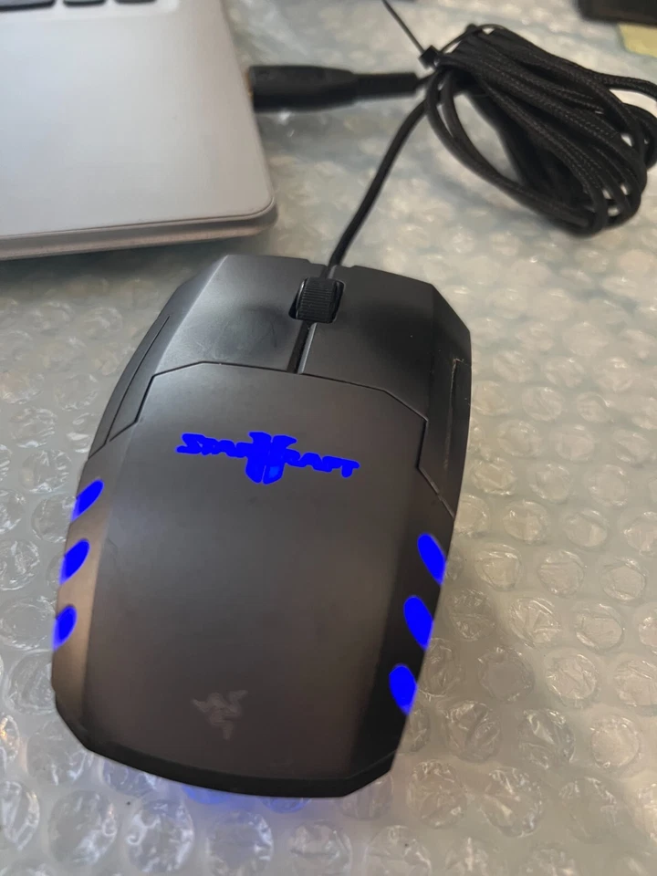 Razer Spectre StarCraft II Laser Gaming Mouse Model RZ01-0043 USB - Image 2 of 4