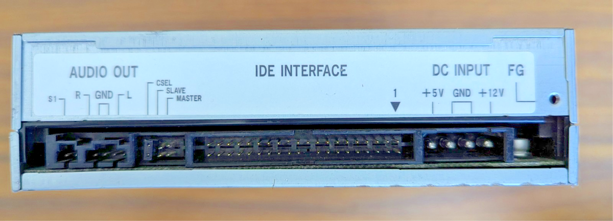 Vintage 1996 Teac CD-512E-002 Internal IDE CD-ROM Drive 19770180
