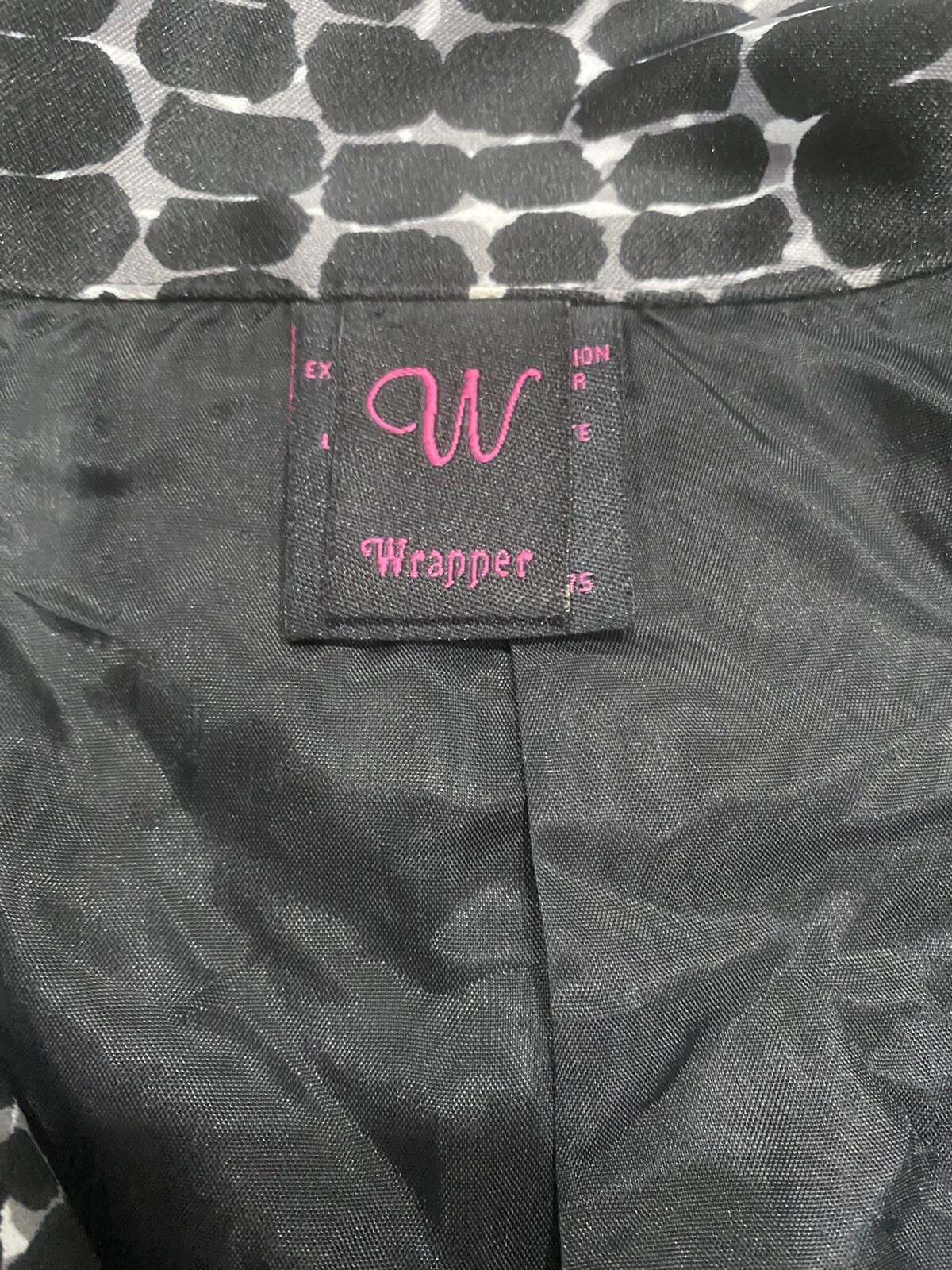 EUC Wrapper Lightweight Belted Jacket Animal Prin… - image 5