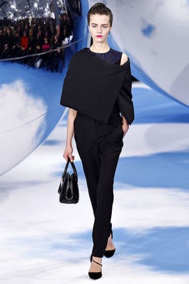 DIOR by Raf Simons padded stole. Size: 38FR. RRP.: 3.400 