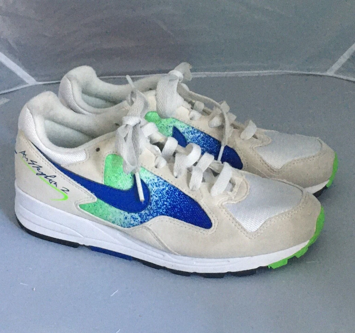 profundo Cornualles Púrpura Nike Air Skylon 2 Hyper Sneakers Youth Men 4.5 White Royal Blue Green  A01551 107 | eBay