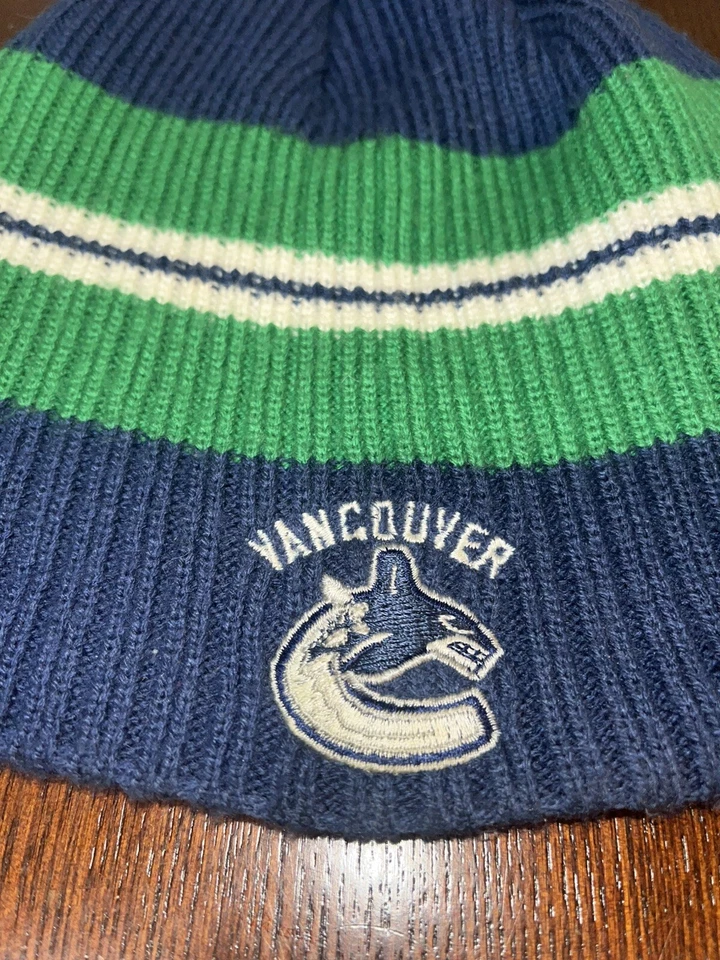 Reebok Face Off Collection Vancouver Canucks NHL Blue, Green, White Beanie - Image 3 of 4