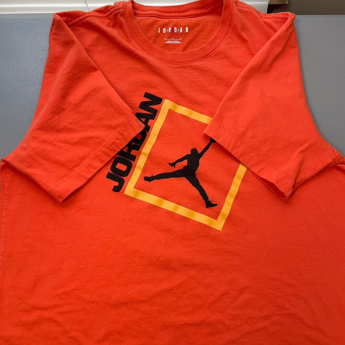 【Jordan】2カラー Jumpman ロゴ 半袖 Tシャツ / 送料無料 Jordan Shirt Mens Large Orange Short Sleeve Jumpman Tee