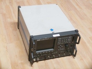 SCHLUMBERGER Stabilock SI 4031 Funkmessplatz 0 4 bis 1000MHz [826] (defekt)