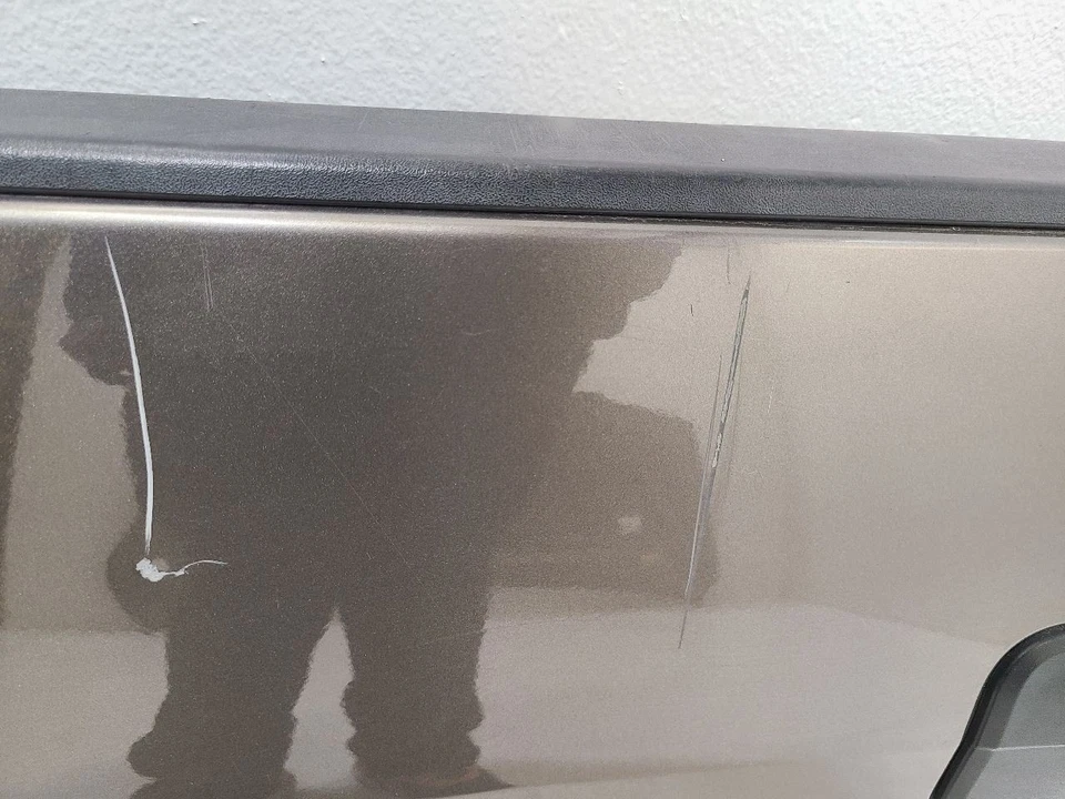 2007 - 2013 TOYOTA TUNDRA Trunk/Hatch/Tailgate Without Rear View Camera Foto 2 de 4