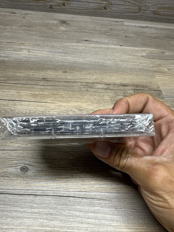 David Lee Roth - A Little Ain't Enough (Cassette, 1991) Hard Rock Sealed New - Image 3 of 4