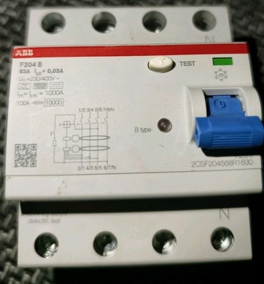 ABB F204 B-63/0.03 FI-Schutzschalter (2CSF204568R1630)