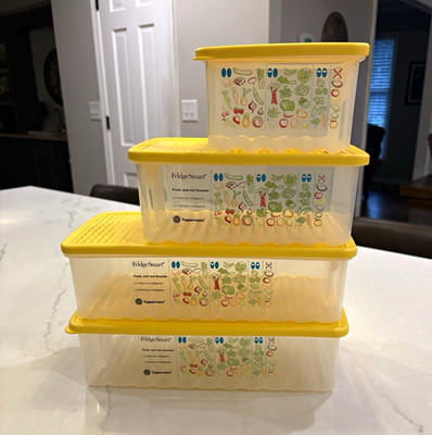 Tupperware FridgeSmart Produce Keepers Clear Stacking Containers Yellow Lids 4pc