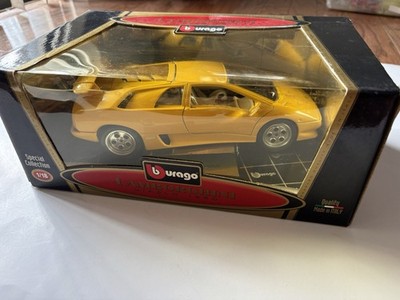 Bburago Lamborghini Diablo 1990 Yellow 1:18 Diecast Special Collection w/ Case