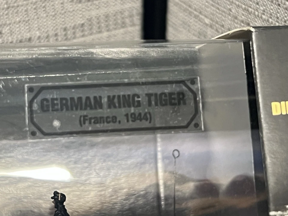 Forces of Valor German King Tiger Tank 1/72 France 1944 Model Kit FOV 85801 NEW - Image 4 of 4