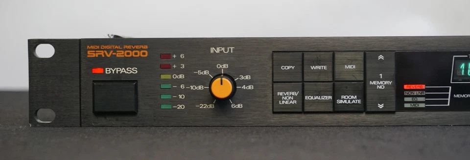 Roland SRV-2000 Vintage 80's MIDI Digital Reverb 1U Rack Effects - 100V - Image 3 of 4