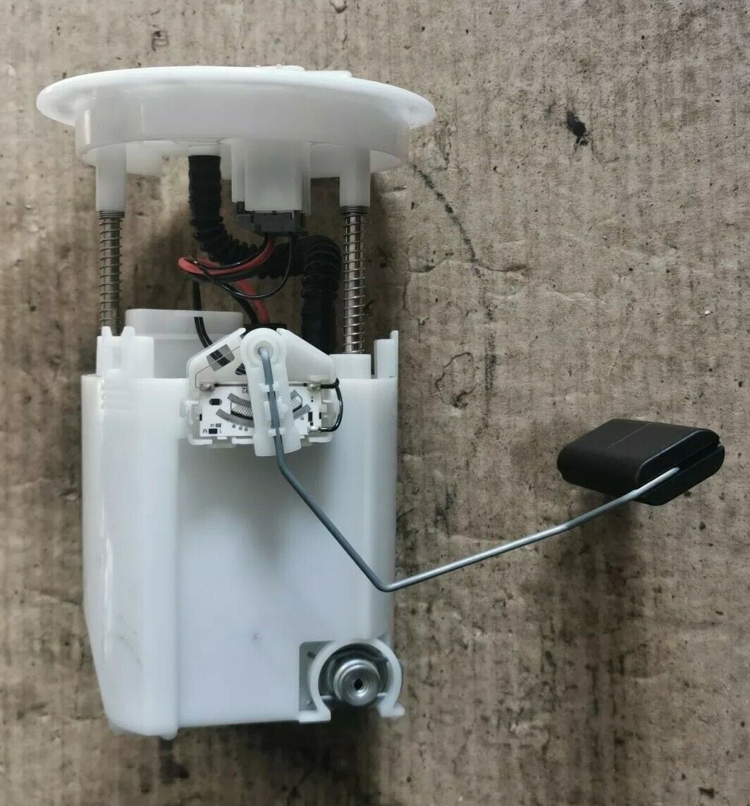 SUZUKI Swift 2017 2018 2019 DBA-ZC13S Fuel Pump 1510052R40 SUZUKI Swift 2017 2018 2019 DBA-ZC13S Fuel Pump 1510052R40