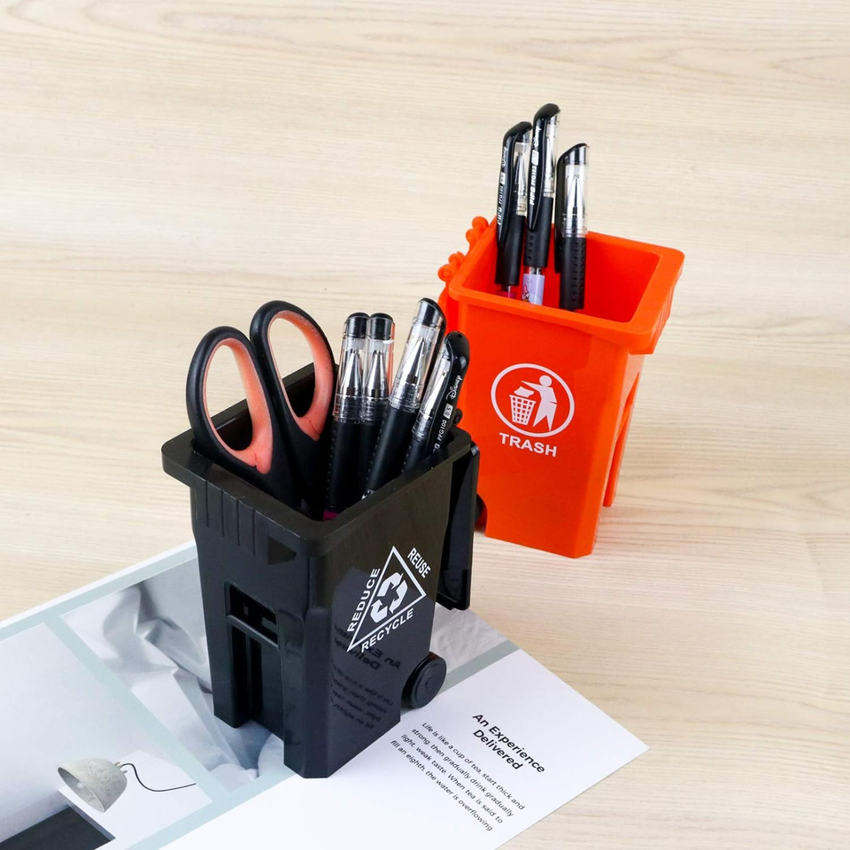 Wiosi Mini Garbage Trash Pen Holder for Desk and Tiny Recycle Bin