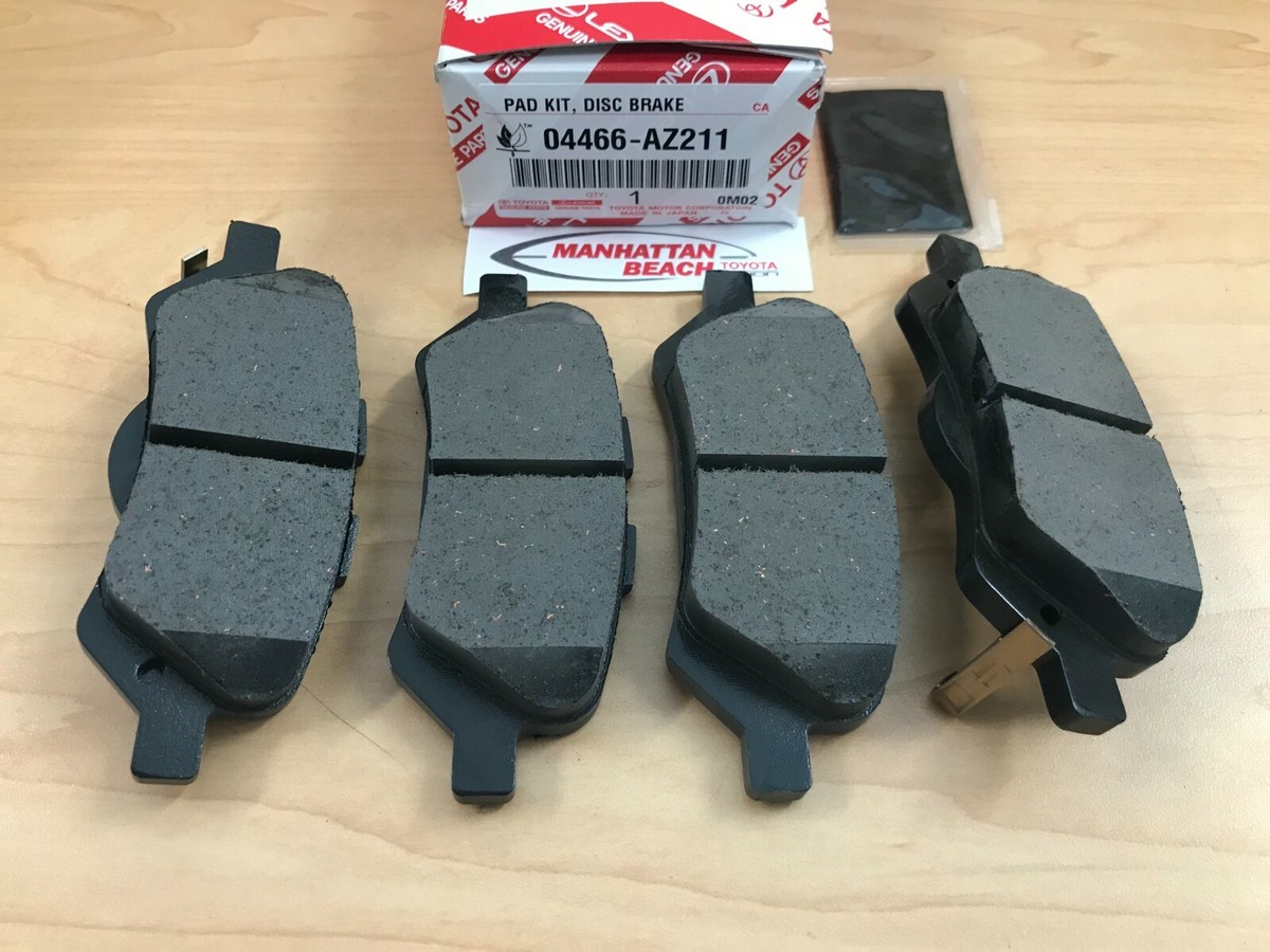 2009 - 2016 TOYOTA VENZA REAR Brake Pads Genuine Toyota Ceramic