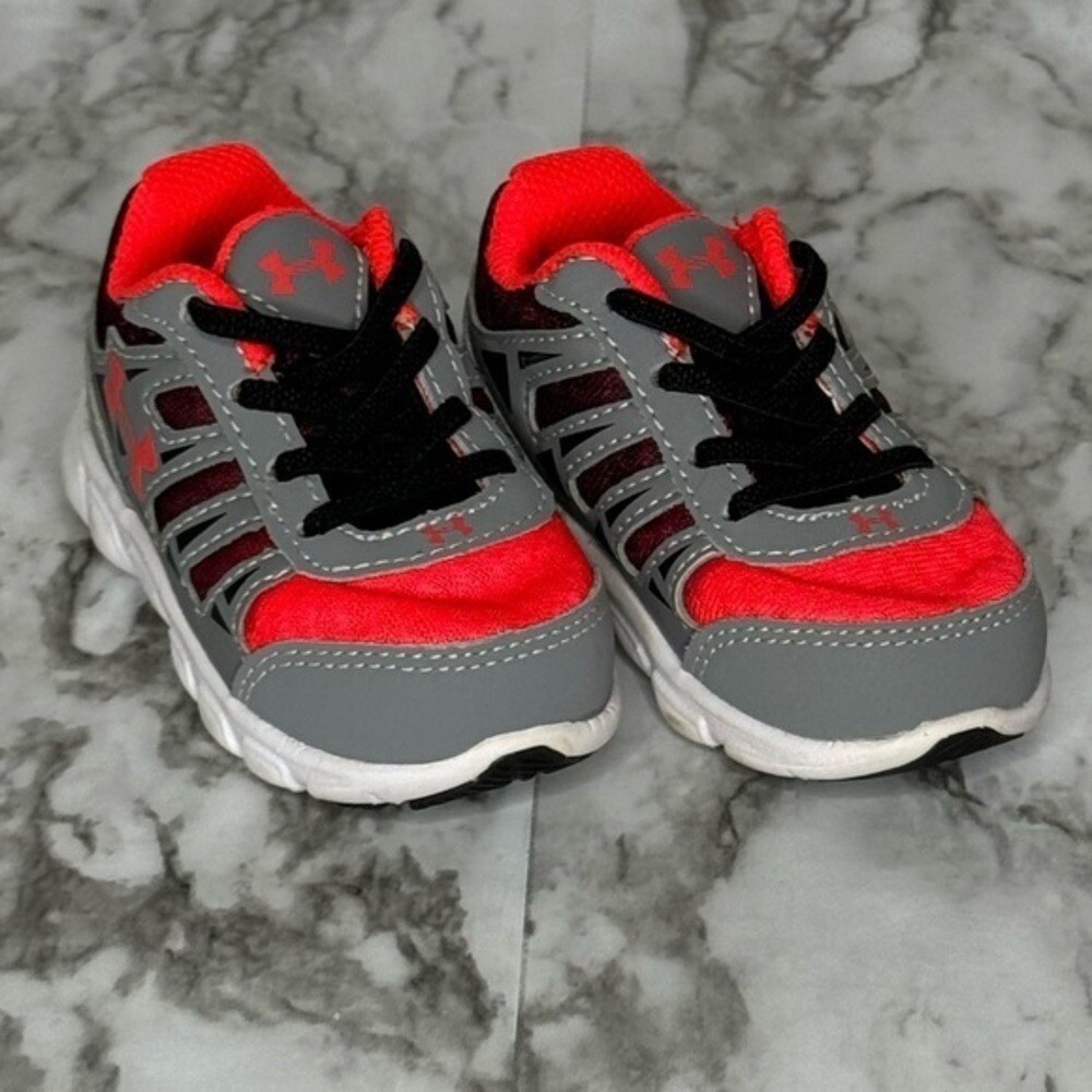 Under Armour Spine Graphic Infant/Toddler Shoes- Sz 4K