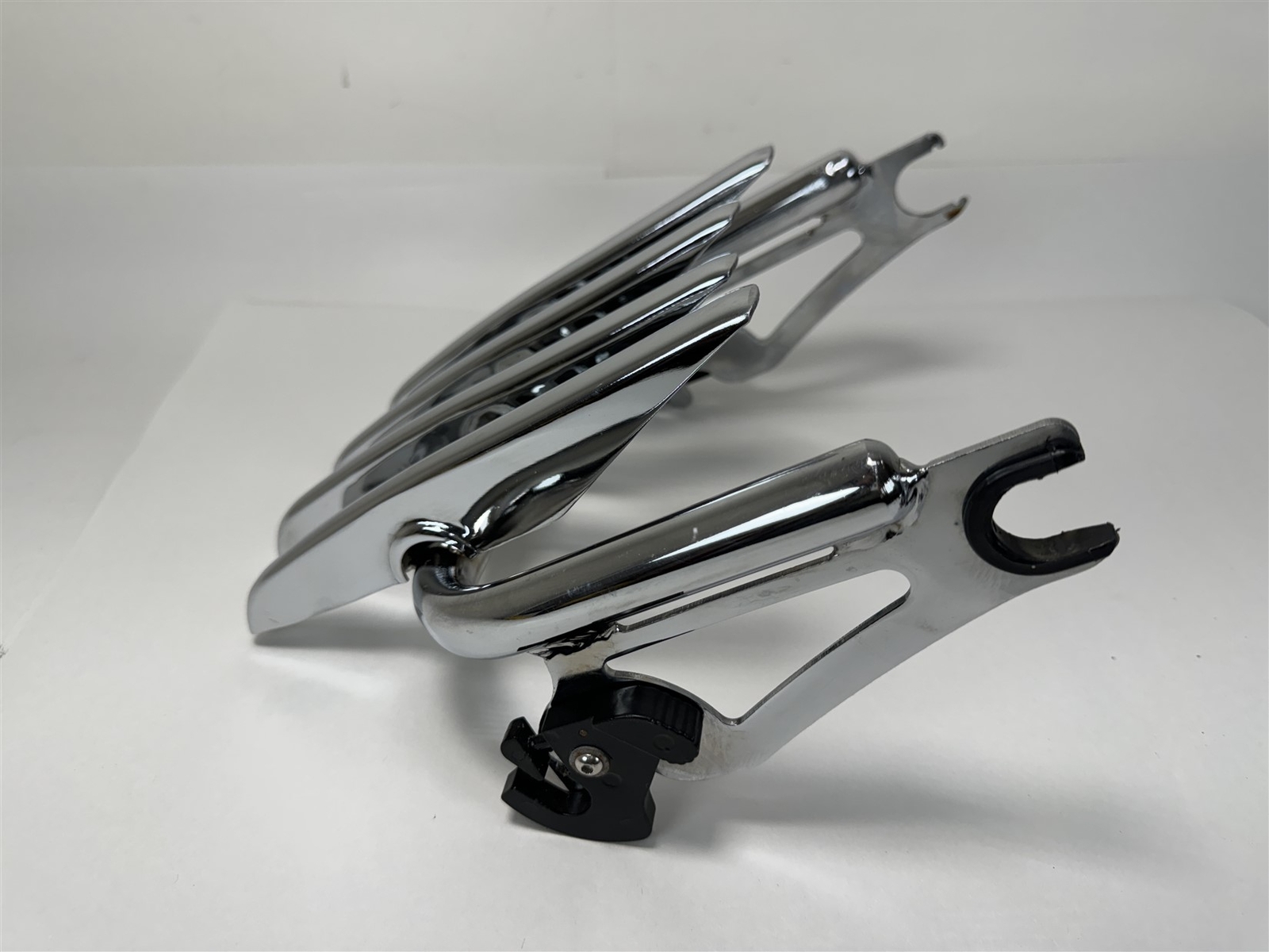 Harley-Davidson 2011 Road Glide CVO Detachable Luggage Rack Stealth ...