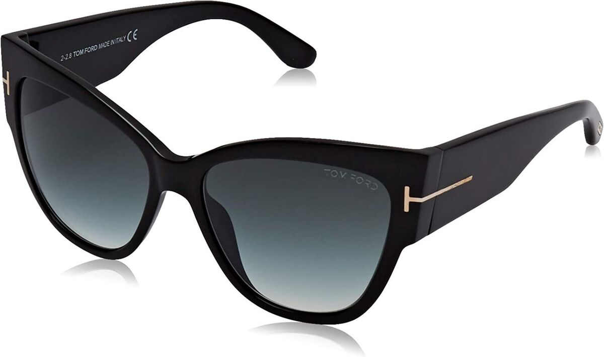 Tom Ford FT 0371 371 01B Anoushka Black Grey Gradient Lens Tom Ford FT 0371 371 01B Anoushka Black Grey Gradient Lens