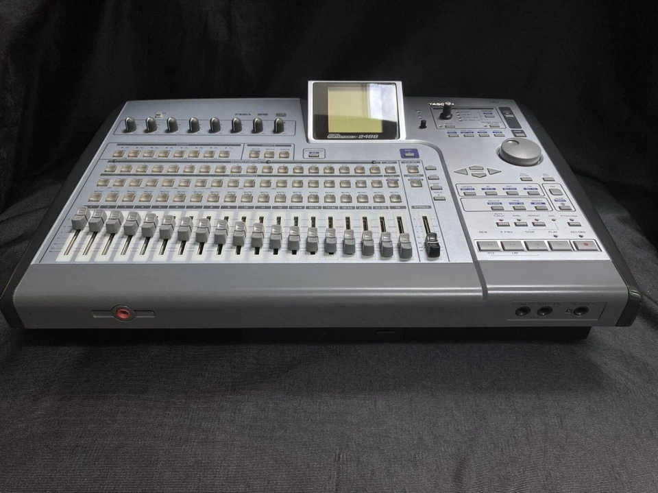 TASCAM 2488 "PortaStudio - 24 Track Digital Portastudio Recorder" CLASSIC - Image 2 of 4