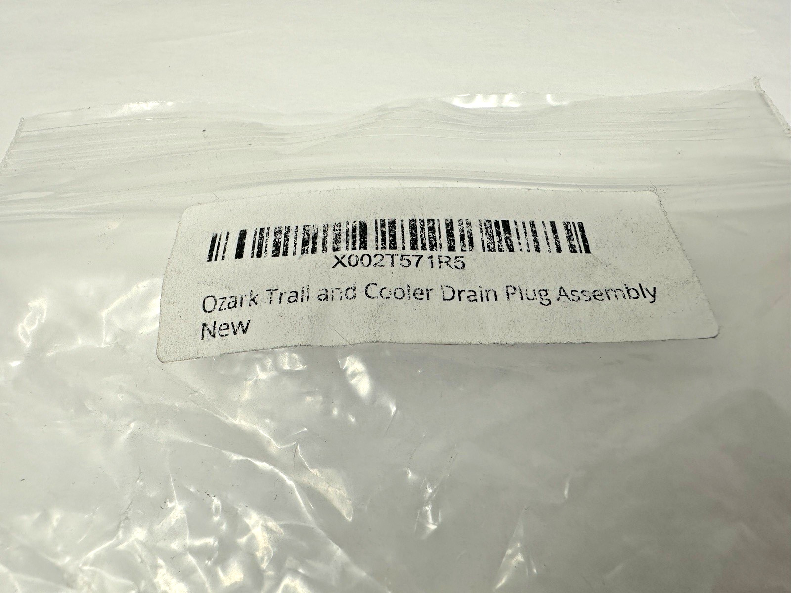 NEW Ozark Trail and Cooler Drain Plug Assembly with Chain Fits 52 QT & 73 QT