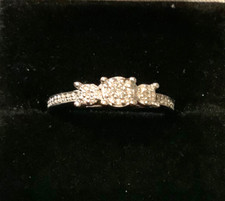 9ct white gold natural diamond trilogy cluster ring size N1/2